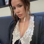 Halsey Instagram - dear spring, please be warm. please be gentle.