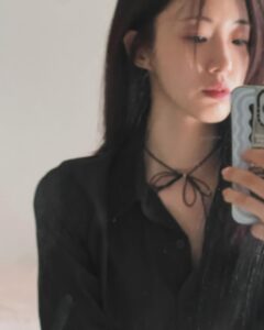 Ham Eun-jeong Instagram - 🖤🩶🖤🩶🖤 (@cine33 언니의 멋진 아이템 ˚✧₊⁎❝᷀ົཽ≀ˍ̮ ❝᷀ົཽ⁎⁺˳✧༚)