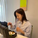Ham Eun-jeong Instagram - 너무나 즐거웠던 런치타임 🍴 일주일 중 하루 쉬는 날, 시각과 미각이 채워지는 시간을 선물해주신 대표님께 감사를! 나혜석 작가님의 그림들과 삶의 스토리를 코스에 녹여내어 만나는 시간이란🥹 너무나 저의 취향저격이에요…🧡💛🧡💛 #마치앞에서펼쳐지듯설명해주시는것도취저