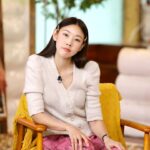 Han Hye-jin Instagram - 🙍‍♀️연애남매🙍‍♂️가 오늘 첫 방송 되었습니다^^ 웨이브에서 언제든지 다시 보실 수 있구요~ 본방송은 매주 금요일 밤 8시 JTBC에서! 많은 관심 부탁드립니다! 감사합니당 🥰 #내혈육연애관찰기 #연애남매 #매주금요일밤8시 #jtbc #웨이브
