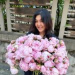 Han Hye-yeon Instagram - 𝙏𝙃𝙄𝙎 𝙒𝙀𝙀𝙆 𝙃𝙀𝘼𝙇𝙄𝙉𝙂 🌸💐🖌🎨 꽃을 만지고 그림을 감상하고 요리를 대접 받아서 🔋💯 #인생뭐있어 #감사 #audryflowers2014 #botanicalexhibition ( 📅 ~05.26 🎈보헤미안갤러리 ) #인도로간빠리지엔