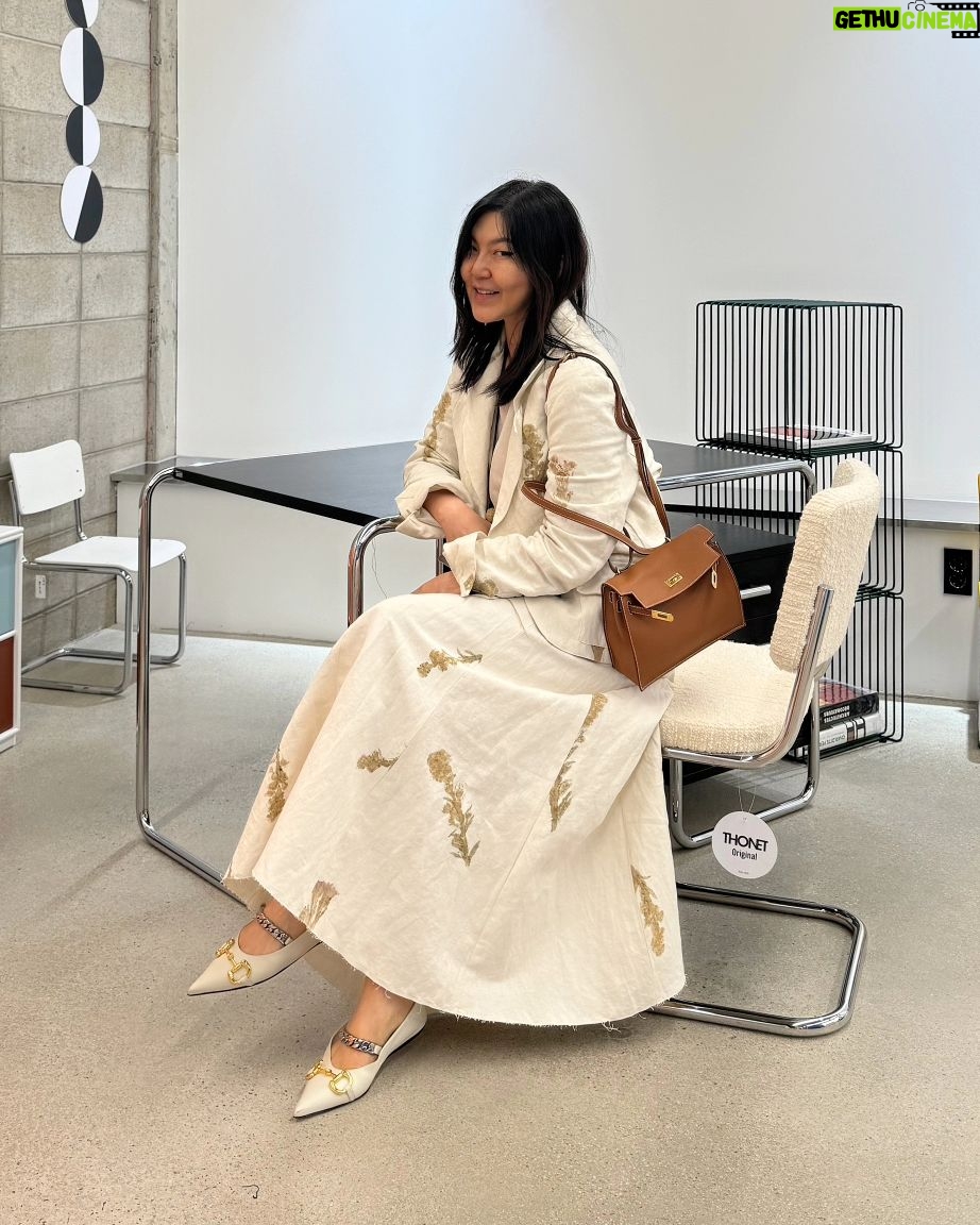Han Hye-yeon Instagram - πππππΌ8 μλ‘λ¬λ‘ λ΄κ° κ³ λ₯Έ μμΌλ‘ μ€λ λ©μ΄λ ν μ μλ Montana, Tonet, Lintax κ°κ΅¬λ€~πππ€π€π©· λλ§μ 컬λ¬λ‘ λμ ν루λ₯Ό μ±μ΄λ€λ μλ―ΈμΈ . μ΄μ¬κ°λ©΄ μ¬λ¬κ°μ§ 컬λ¬μ Tonet chairλ‘ λ€μ΄λ ν
μ΄λΈμ κΎΈλ―Έλ©΄ μ΄λ¨κΉ ν볡ν μμμ ν΄λ³΄λ©΄μ π 보기μλ κ°μ§λ° μμ보λ λ무 νΈν¨~!!!!!! #μΈμλμμ΄ #λΉλΌμμ΄νΈ #montanafurniture #THONET #Lintex
