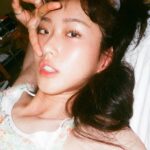 Han Ji-hyun Instagram - 나는 몇년도에 살고있는걸까? 🕰️