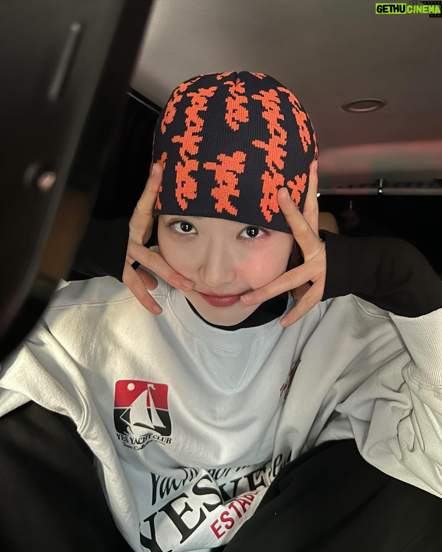 Han Ji-hyun Instagram - 너무 오랜만에 올려서 뭐라고 써야할지 모르겠는데..🧡 항상 고마워요 여러분