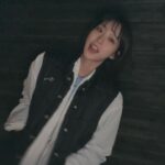 Han Ji-hyun Instagram - 그래서 사진을 찍었댜 🙄