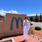 Han Ji-hyun Instagram - BLUE MCDONALD'S 🩵😇