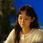 Han Ji-hyun Instagram - 내가 내 연기보면서 눈물 좔좔 흘렸다 _태풍이 지나간 길에도 꽃이 핀다 _살아보니 그렇더라 이만큼 받으면 이만큼 주고 계산 딱딱 떨어지게 살아지지가 않아요 받기만 해도 괜찮아 그냥 감사합니다 하고 받고 나중에 너가 줄수있을때 다른사람한테 많이 주고 그렇게해
