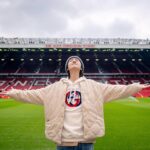 Han Lu Instagram - A special visit from @7_luhan_m to see Old Trafford & Carrington again 🤩 #MUFC #ManUtd #WeAreUnited #LuHan #OldTrafford