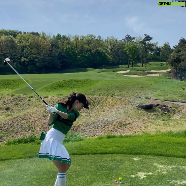 Han Seon-hwa Instagram - #μ§λβ³οΈποΈββοΈπΏπ νΈλ¦νλͺ¨κΈ