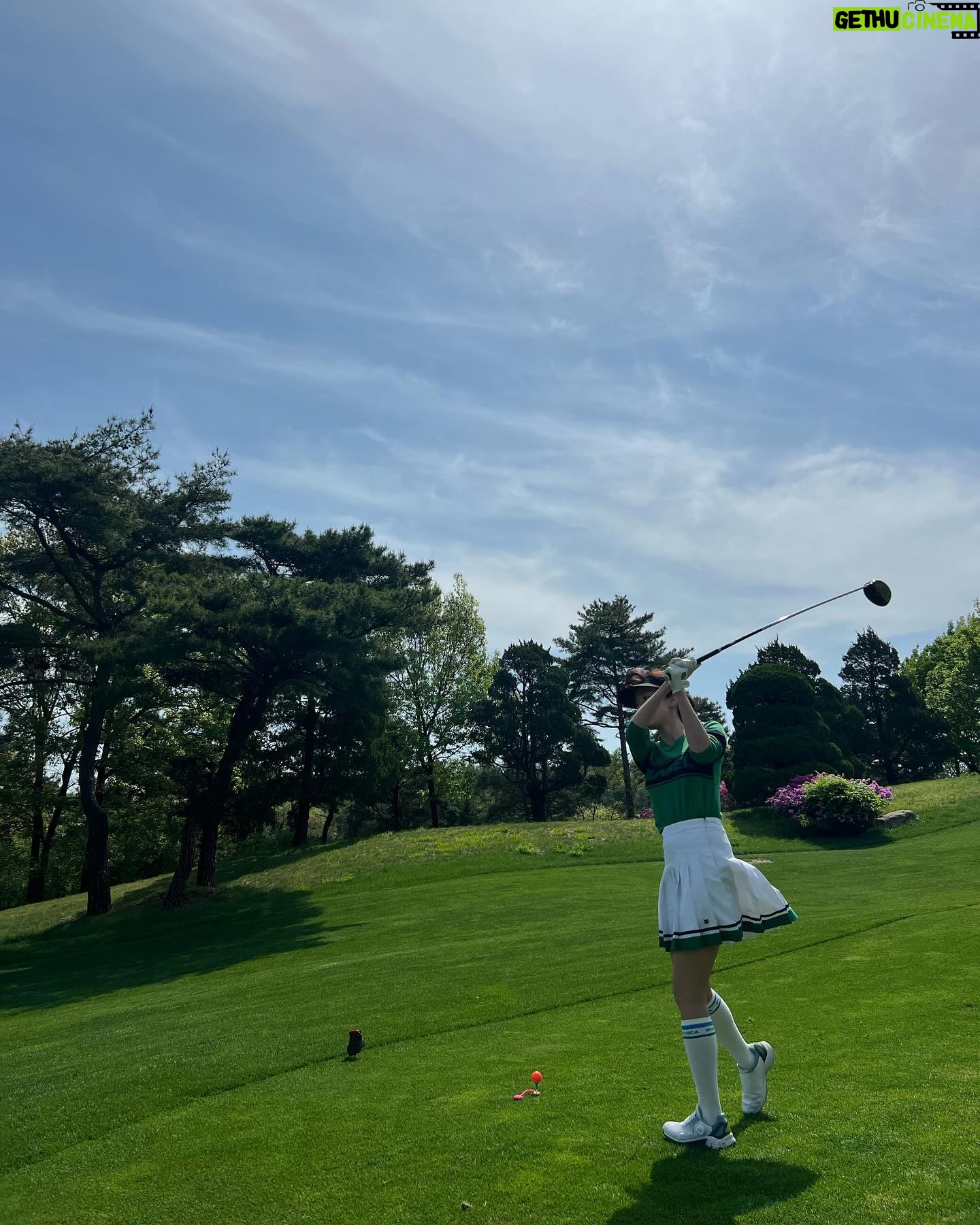 Han Seon-hwa Instagram - #μ§λβ³οΈποΈββοΈπΏπ νΈλ¦νλͺ¨κΈ