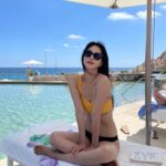 Han Ye-seul Instagram - ᴸᴵᵛᴱ ᴵᴺ ᵀᴴᴱ ˢᵁᴺˢᴴᴵᴺᴱ ˢᵂᴵᴹ ᴵᴺ ᵀᴴᴱ ˢᴱᴬ ᴰᴿᴵᴺᴷ ᵀᴴᴱ ᵂᴵᴸᴰ ᴬᴵᴿ (밀린 사진 올려요 ^^)