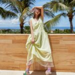 Han Ye-seul Instagram - ᴮᴼᴴᴱᴹᴵᴬᴺ ˢᴼᵁᴸ 🏝️ #써스데이아일랜드 #thursdayisland Editor: Hyunjin Lim, Ruby Kim Photo: Kigon Kwak Film : Soyoung Park Hair: Anna Im Make-up: Miyoung Oh Stylist: Taehyoung Kim Location: THE MULIA, MULIA RESORT&VILLAS Cooperation: HASH COMPANY