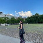 Han Ye-seul Instagram - ᵂᴴᵞ ᴱᴸˢᴱ ᴬᴿᴱ ᵂᴱ ᴴᴱᴿᴱ ᴵᶠ ᴺᴼᵀ ᵀᴼ ᴸᴵᵛᴱ ᵂᴵᵀᴴ ᵁᴺᴿᴱᴬˢᴼᴺᴬᴮᴸᴱ ᴾᴬˢˢᴵᴼᴺ ᶠᴼᴿ ᵀᴴᴵᴺᴳˢ