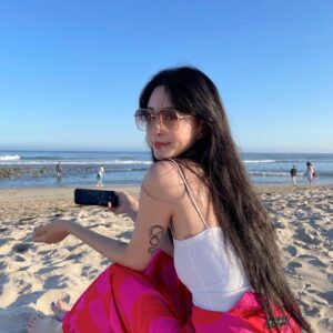 Han Ye-seul Instagram - ⛱