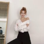 Han Ye-seul Instagram - 🍰🍬🍧🍦