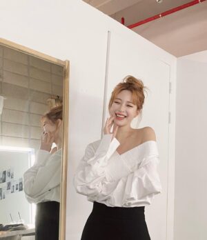 Han Ye-seul Instagram - 🍰🍬🍧🍦