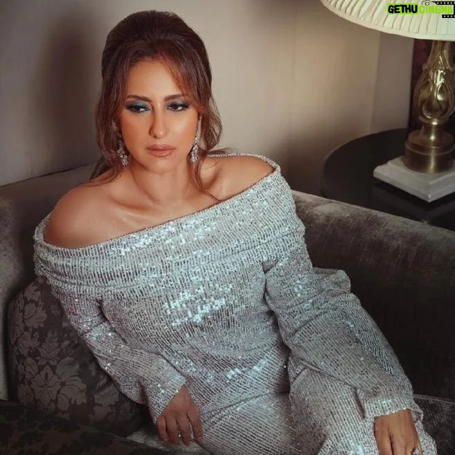 Hanan Motawie Instagram - ๐ฃ๐ต๐ผ๐๐ผ๐ด๐ฟ๐ฎ๐ฝ๐ต๐: @mohamedelkeshky_ ๐๐ฎ๐๐ต๐ถ๐ผ๐ป ๐๐ฒ๐๐ถ๐ด๐ป๐ฒ๐ฟ: @maison_d_areya by: maggy & Sherwat ๐ ๐ฎ๐ธ๐ฒ๐๐ฝ: @monaesmailmakeup ๐๐ฎ๐ถ๐ฟ ๐๐๐๐น๐ถ๐ป๐ด: @sherif__abdeen ๐ฆ๐ฝ๐ฒ๐ฐ๐ถ๐ฎ๐น ๐ง๐ต๐ฎ๐ป๐ธ๐ : @grandniletower