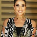 Hanan Motawie Instagram - جائزه احسن ممثله السنه دي عن وعود سخيه ازدادت قيمه لان دوره مهرجان همسه السنه دي بإسم ماما الفنانه القديره سهير المرشدي ربنا يباركلك في عمرها،شكرا مهرجان همسه وشكرا لكل مبدع ومجتهد ومخلص❤️