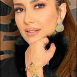 Hanan Motawie Instagram - كن متفائلا تجد في كل محنه منحه ✨ . . Makeup by @monaesmailmakeup Accessories @nefertitidress