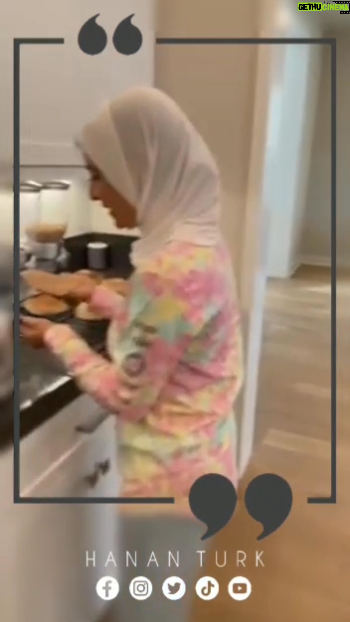 Hanan Turk - 43.7K Likes -