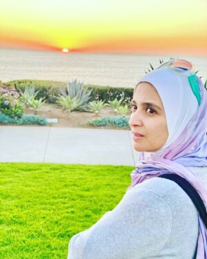 Hanan Turk Instagram - *الرزق*
"الرزق نوعان ، رزق تطلبه و رزق يطلبك.. فأما الذي يطلبك فسوف يأتيك ولو على ضعفك ، وأما الذي تطلبه فلن يأتيك إلا بِسَعْيِكَ، وهو أيضًا من رزقك.. فالأول فضل من الله و الثاني عدل من الله".
وأعلم أنَّ
*أدنى درجات الرزق هو المال، وأعلى درجات الرزق الصحة والستر و العافية وحب الناس والقبول في الأرض، وقرة العين في الزوجة والأولاد، وتمام الرزق هو نعمة الإيمان بالله تعالى وطمأنية النفس ورضى الله ودخول الجنة* .
*اللهم أرزقنا من حيث لا نحتسب رزقًا هينًا طيبًا مباركًا فيه*.