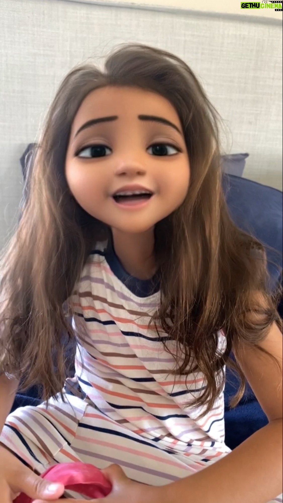 Hanan Turk - 8.6K Likes -
