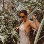 Hande Doğandemir Instagram – i can buy myself flowers; 
i can love me better, baby