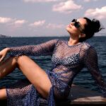 Hande Doğandemir Instagram – yaza veda ☀️🌊