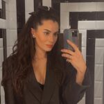 Hande Doğandemir Instagram – dump vakti 🚨🫠 son ikisi favorim 🤩🫠