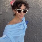 Hande Doğandemir Instagram - same hande but different 🙋🏻‍♀️🪩 selfie dump in barcelona roma