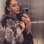 Hande Doğandemir Instagram – dump vakti 🚨🫠 son ikisi favorim 🤩🫠