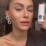 Hande Doğandemir Instagram – a lipstick is all you need 💄tek rujla tüm makyaj ; nasıl buldunuz?!! 💁🏻‍♀️ @inocosmetic