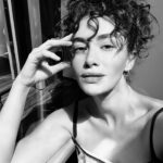 Hande Doğandemir Instagram – b&w 🎬
