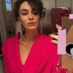 Hande Doğandemir Instagram - bu profili pembelerle, kendimi çiçeklerle donatacağım…