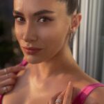 Hande Doğandemir Instagram – pink is the new black 💎🪅
