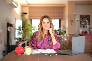 Hande Kazanova Instagram - HIZLI ŞUBAT!
Şubat ayı hızlı toplumsal olayları beklenmedik gelişmeleri karşılayacağımız bir ay olacak!💫💫💫
10 Şubat Uranüs’le sert açılı Yeni Ay,
14 Şubat Mars Plüton kavuşumu
24 Şubat Başak Dolunayı bize neler söylüyor?💫

Şimdi Şubat ayı aylık yorumlarım YouTube kanalımda yayında!💫🥰
Bekliyorum🙏🏻

#astroloji #astrology #handekazanovaileastroloji #youtube #youtuber #newmoon #fullmoon #yeniay #dolunay #mars #plüton https://youtu.be/tpNT8_Hl2hg