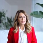 Hande Kazanova Instagram - Yenı Yıla Hazır Mıyız ATEŞ ELEMENTLERİ? 💫 Koçlar, Aslanlar ve Yaylar Kendinizi şımartmanın, sevdiklerinizi mutlu etmenin MediaMarkt’la Tam Zamanı! @mediamarkt_tr #YeniYılHediyeleriMediaMarktta