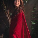 Hania Aamir Instagram – 🌹
.

Outfit: @faizasaqlain
Stylist: @aarindanoor
Hair: @thecutbyhuma
Jewellery: @amayrajewelspk
Photos: @ghalibwaseeem