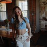 Hannah Colin Instagram - brunettes have more fun. 🩵 #hannahgracecolin #newalbany #weekend #explorepage #viral #saturday #beyou #selflove #kindnesswinshgc #thebestisyettocome
