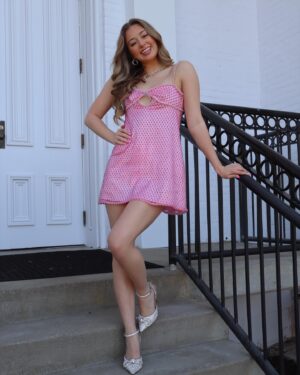 Hannah Colin Instagram - nineteen & thriving. ✨

#hannahgracecolin #birthday #happybirthday #nineteen #teenagedream #19 #explorepage #viral #selflove #beyou #kindnesswinshgc #thebestisyettocome