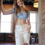 Hannah Colin Instagram – eclipse day!! 😎☀️

#reels #eclipse #solareclipse #hannahgracecolin #dance #viral #explorepage #sun