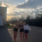 Hannah Colin Instagram - dancin. 🩵 #reels #hannahgracecolin #dance #explorepage #tricks #viral #training
