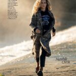 Hannah Ferguson Instagram - @elle_italia 🤍 Shot by @gilles_bensimon Editor and stylist @bennybelle Hair @leongorman.h.c Makeup @dellortosilvia