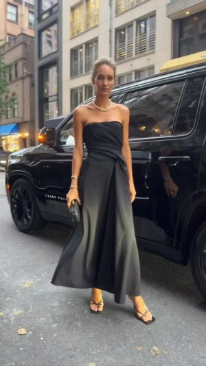 Hannah Jeter Instagram - Thanks for helping me arrive in style, @wagoneer 🖤