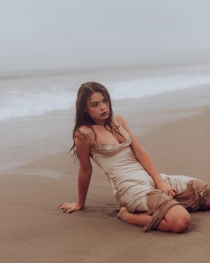 Hannah Kepple Instagram - @theemmaexperience