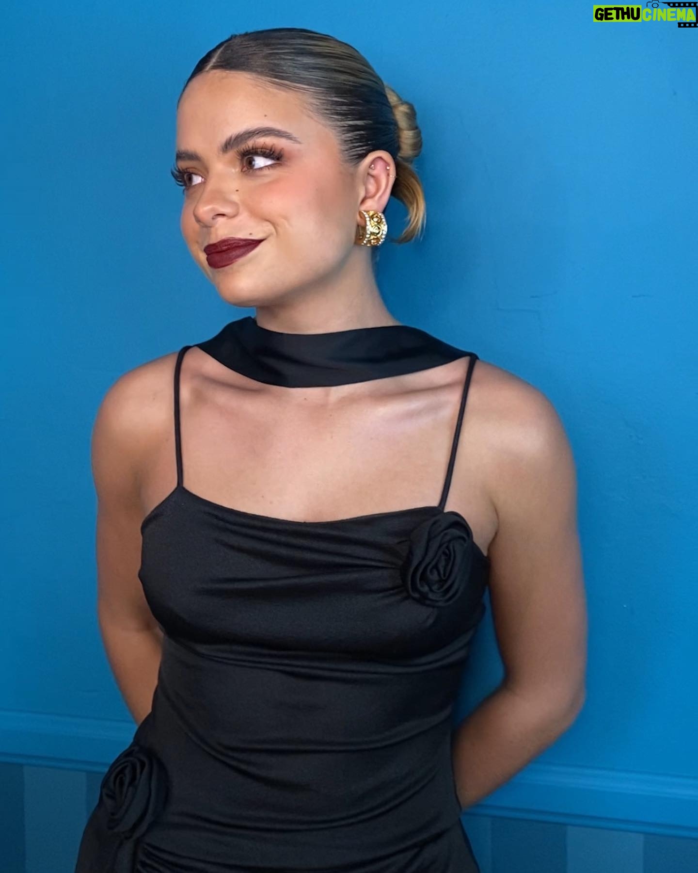 Hannah Kepple Instagram - heads Carolina tails California