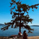 Hannah Simone Instagram – HOT TRENDS ALERT FOR 2024:
Staring in awe at muva nature
Hot boys eating butter chicken poutine
Wine in golf carts
Pineapple on pizza (shut it)
Teeny tiny goats
Pretty viewsszszzzsz

Basically, Canada 🇨🇦