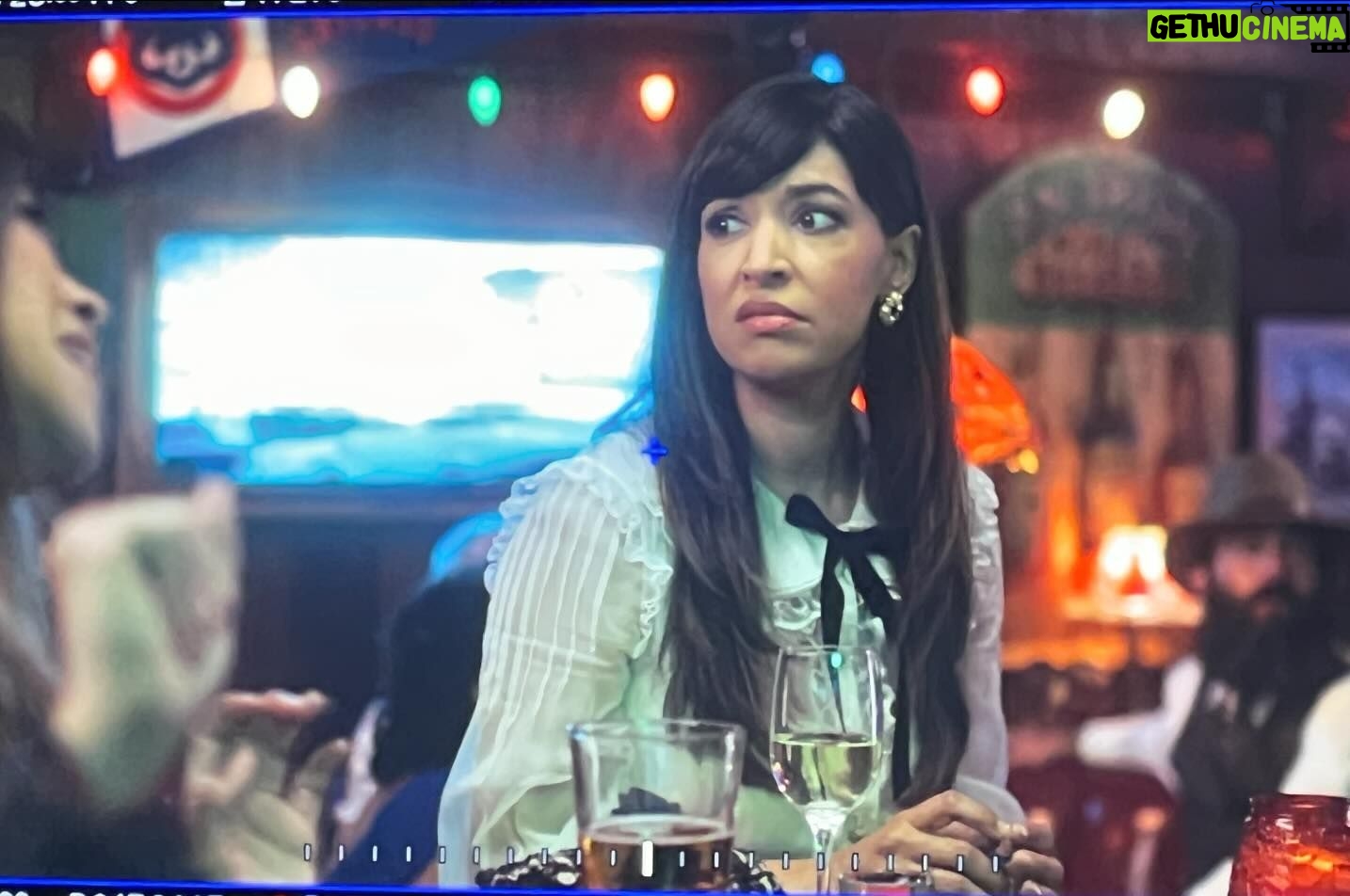 Hannah Simone Instagram - Behind the scenes Not Dead Yet fashion dump. All cute outfits provided the by legends that are @michellecolecostumedesign and @svhudson 👗 ❤️ swipe thru to see the team and also a video of me doing weird things that break Angela in a scene 😂