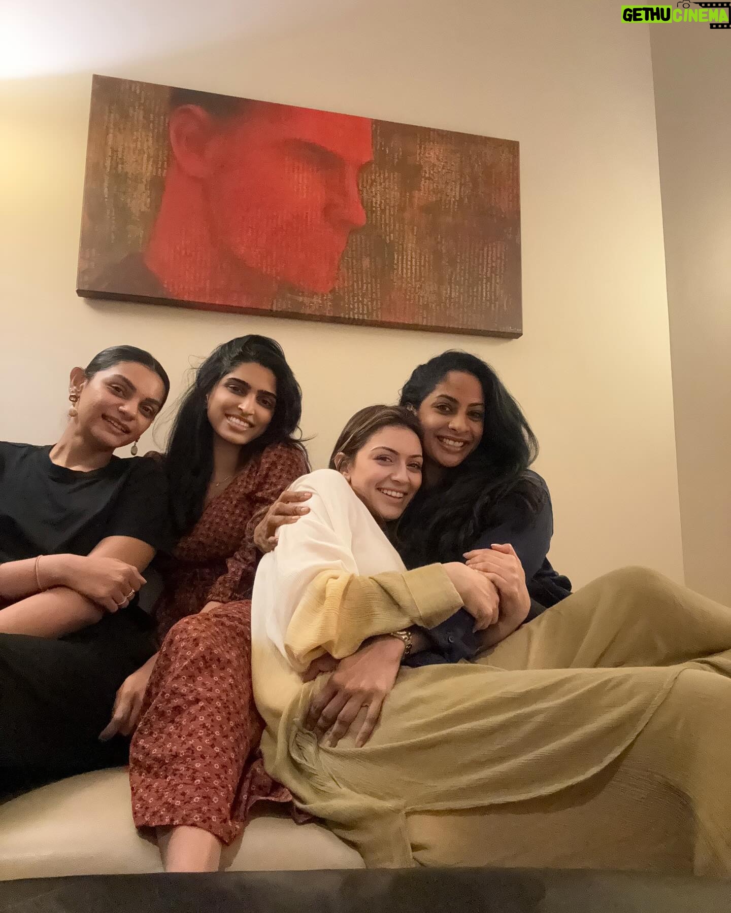 Hansika Motwani Instagram - ❣️random picture’s sitting in my camera roll 📸😌