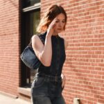 Hari Nef Instagram - omw busy but i can't stop you from looking :)